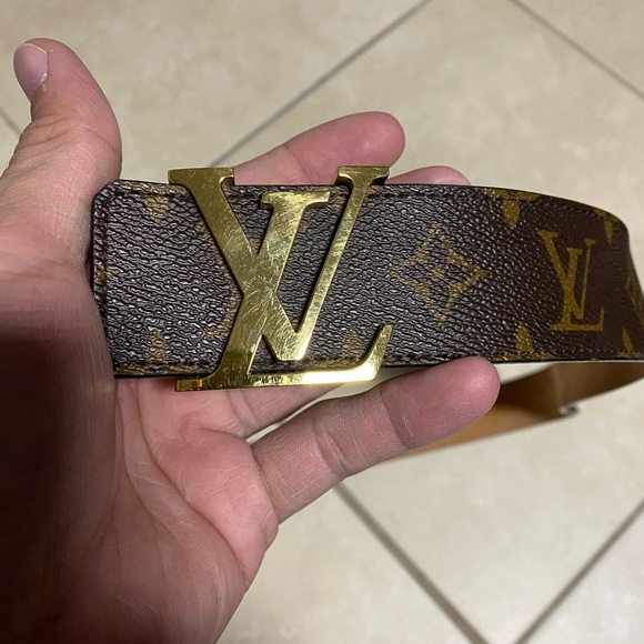 louis vuitton belt m9608